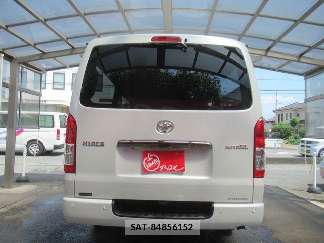 Toyota HIACE VAN 2026-06 8667046-11