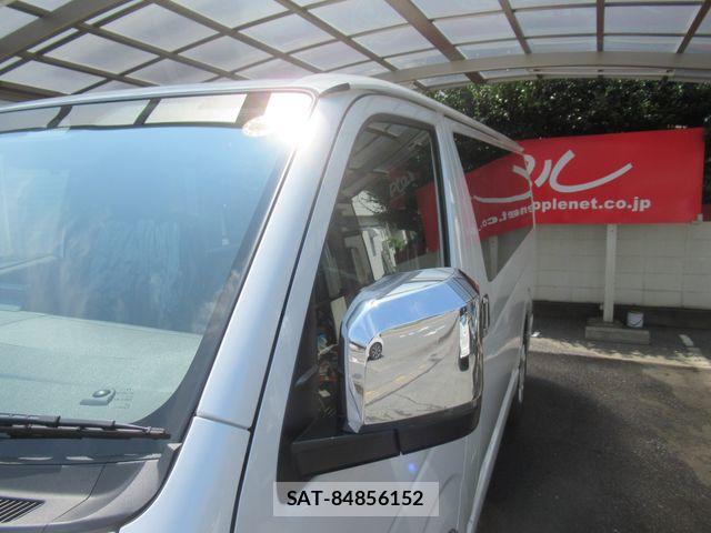 Toyota HIACE VAN 2026-06 8667046-19