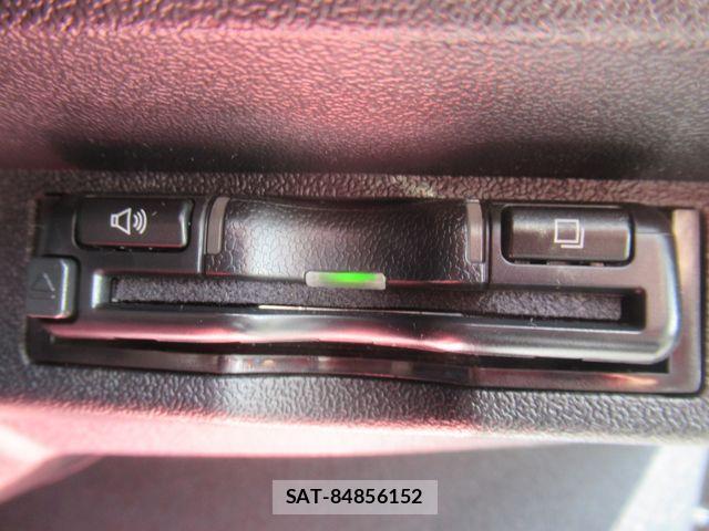 Toyota HIACE VAN 2026-06 8667046-22