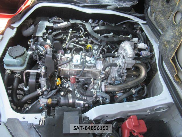 Toyota HIACE VAN 2026-06 8667046-27