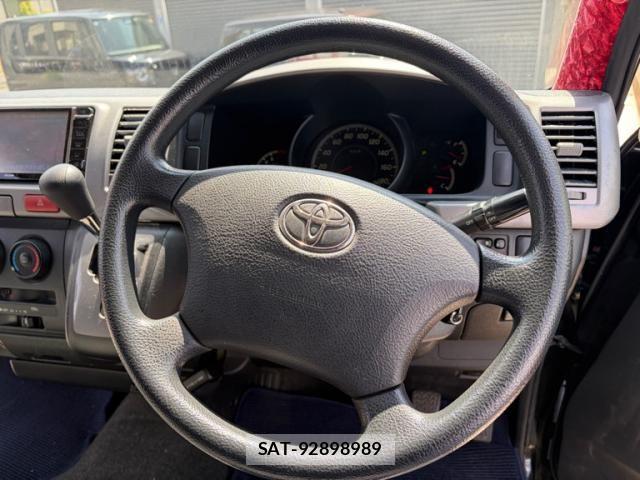 Toyota HIACE VAN 2009-10 8662060-10