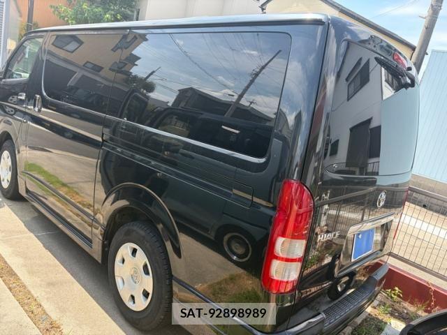Toyota HIACE VAN 2009-10 8662060-2