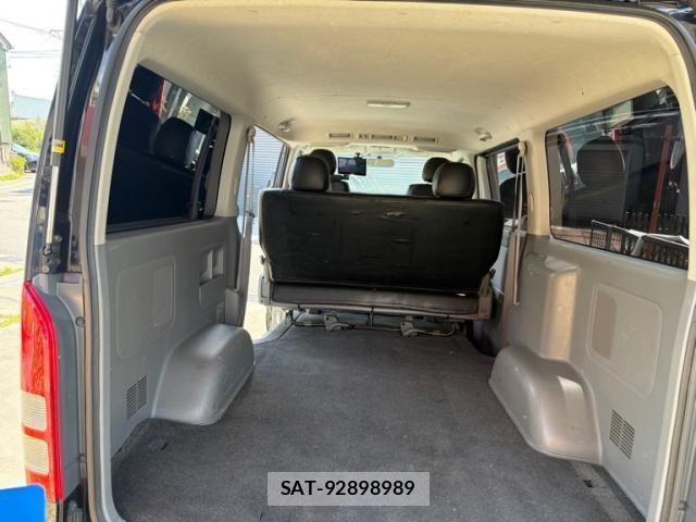 Toyota HIACE VAN 2009-10 8662060-4