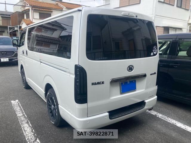 Toyota HIACE VAN 2023-03 8662037-2