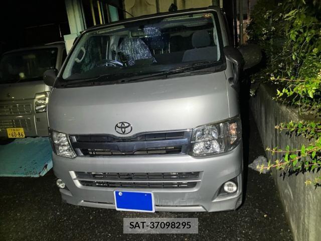 Toyota HIACE VAN 2013-09 8662059-0