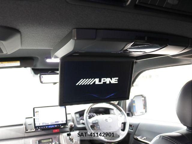 Toyota HIACE VAN 2024-01 8662026-2