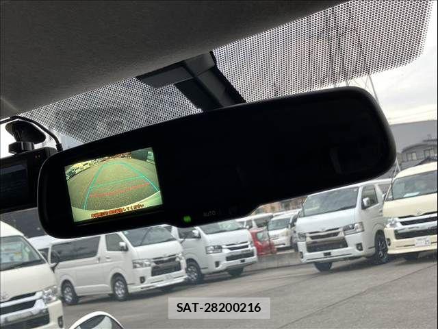 Toyota HIACE VAN 2014-09 8662054-12