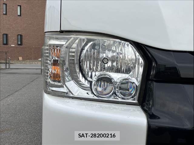 Toyota HIACE VAN 2014-09 8662054-22