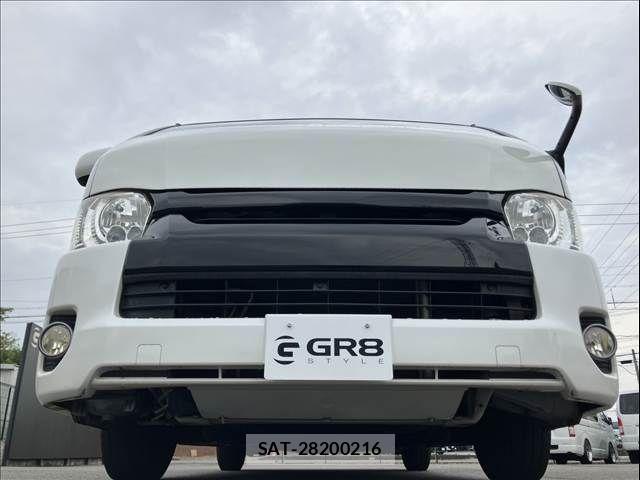 Toyota HIACE VAN 2014-09 8662054-27