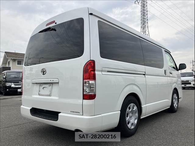 Toyota HIACE VAN 2014-09 8662054-6