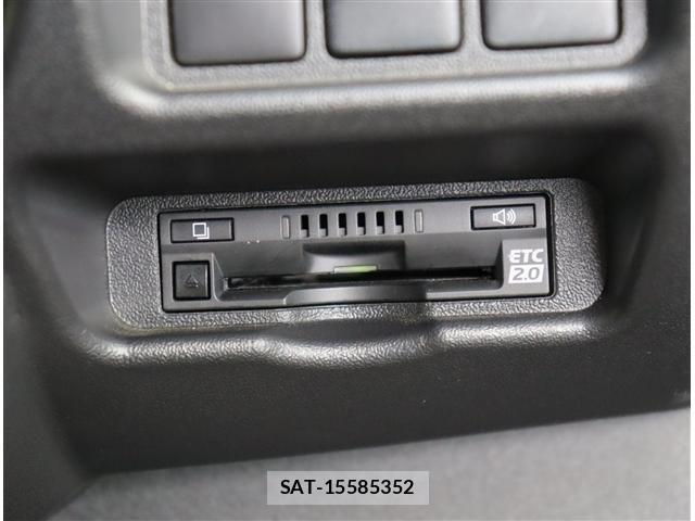 Toyota HIACE VAN 2020-11 8662031-9