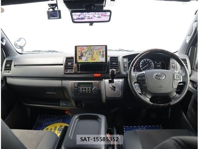 Toyota HIACE VAN 2020-11 8662031-1