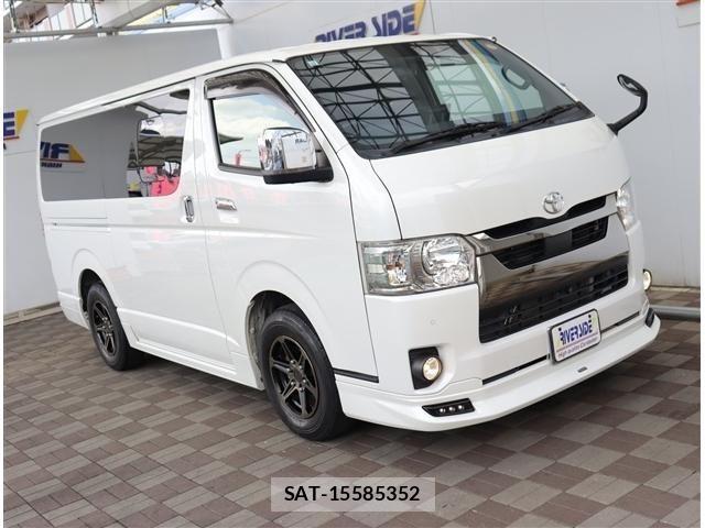 Toyota HIACE VAN 2020-11 8662031-17