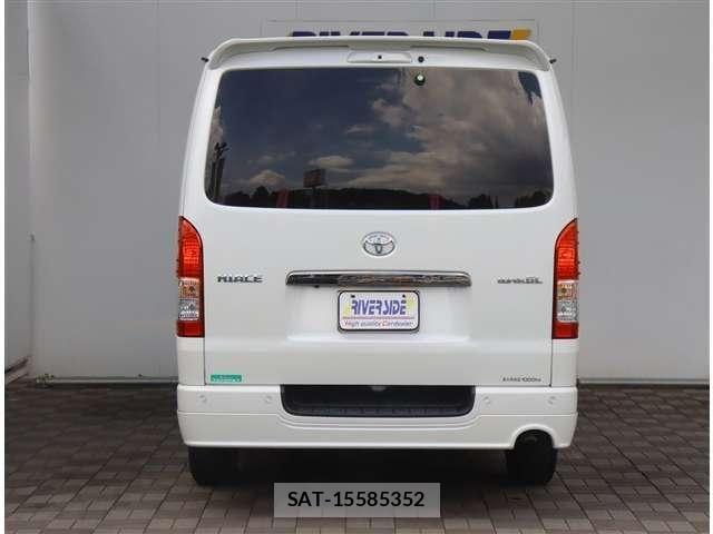Toyota HIACE VAN 2020-11 8662031-20