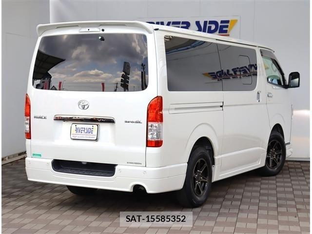 Toyota HIACE VAN 2020-11 8662031-2