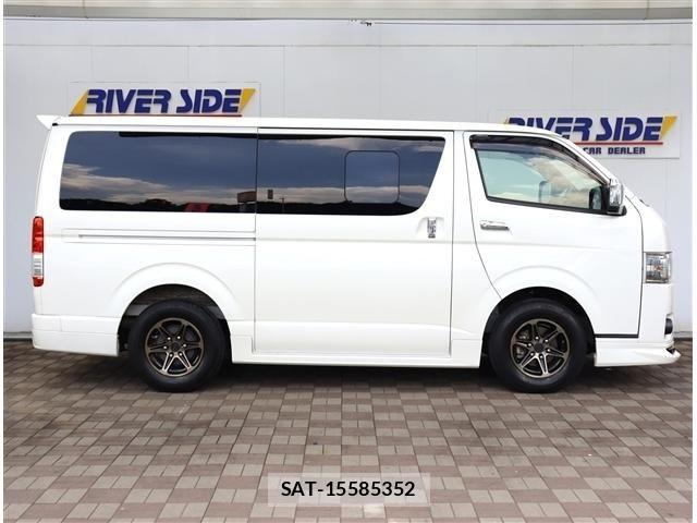 Toyota HIACE VAN 2020-11 8662031-3