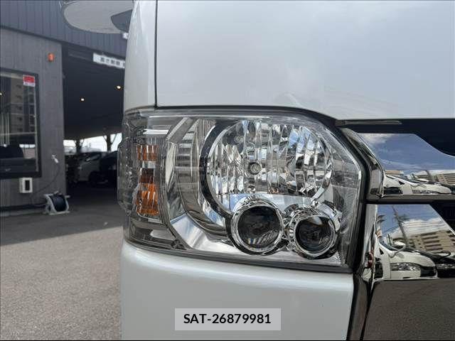 Toyota HIACE VAN 2018-12 8662038-24