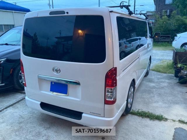 Toyota HIACE VAN 2015-04 8662056-2