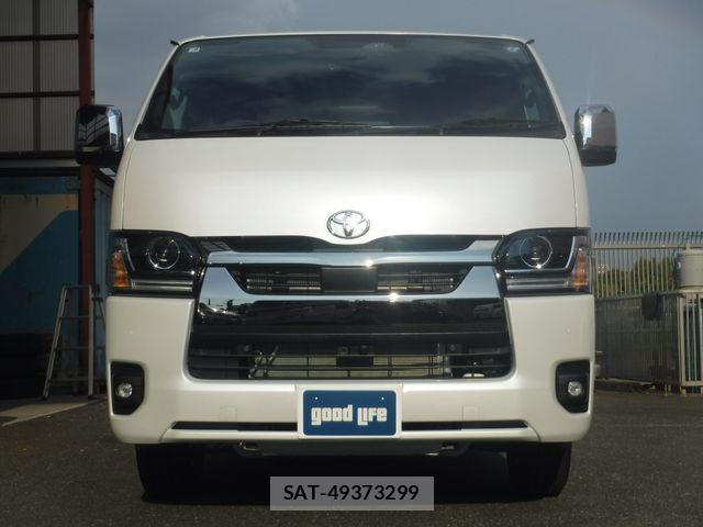 Toyota HIACE VAN 2026-08 8662030-1