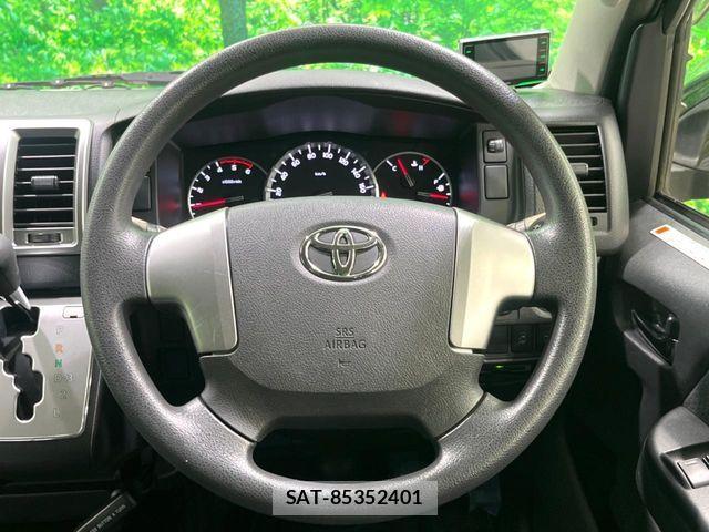 Toyota HIACE VAN 2014-09 8667053-10