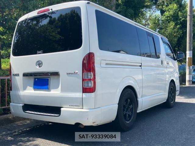 Toyota HIACE VAN 2011-11 8667055-2