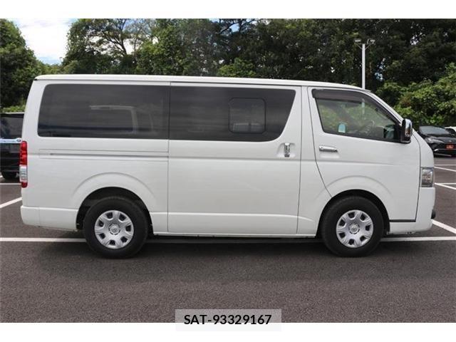 Toyota HIACE VAN 2020-08 8662039-13
