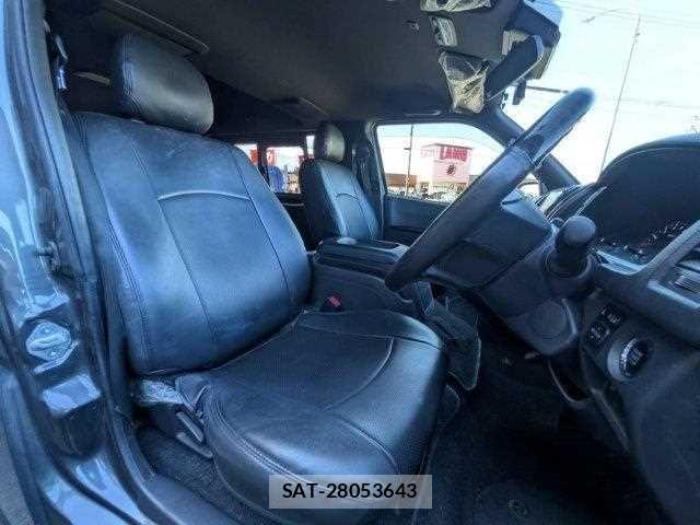 Toyota HIACE VAN 2019-12 8667052-9