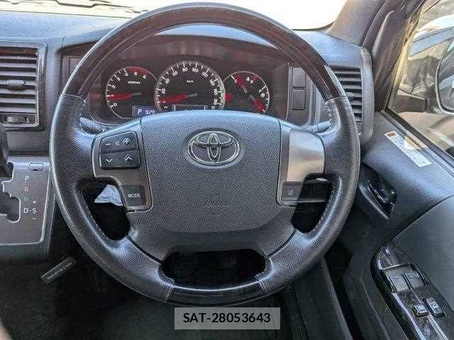Toyota HIACE VAN 2019-12 8667052-12