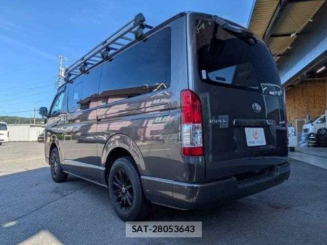 Toyota HIACE VAN 2019-12 8667052-21