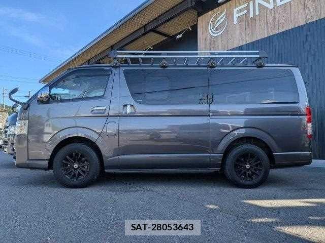 Toyota HIACE VAN 2019-12 8667052-22