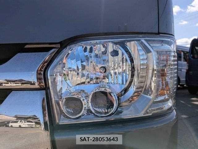 Toyota HIACE VAN 2019-12 8667052-23