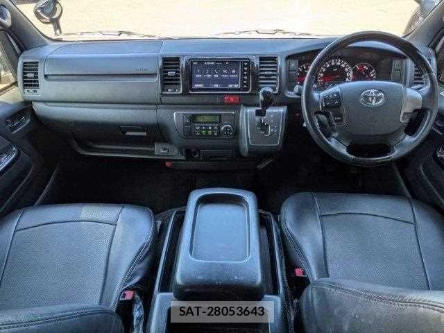 Toyota HIACE VAN 2019-12 8667052-2