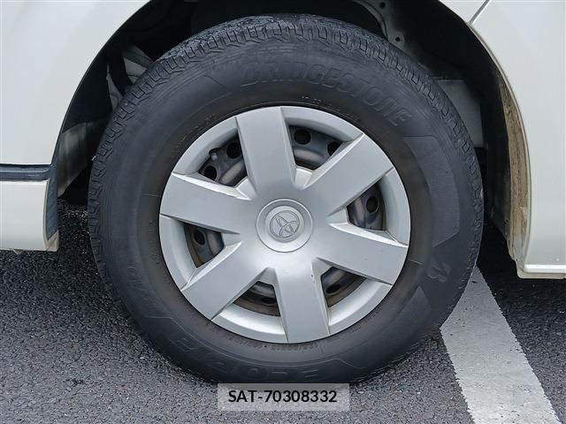 Toyota HIACE VAN 2014-03 8662050-13