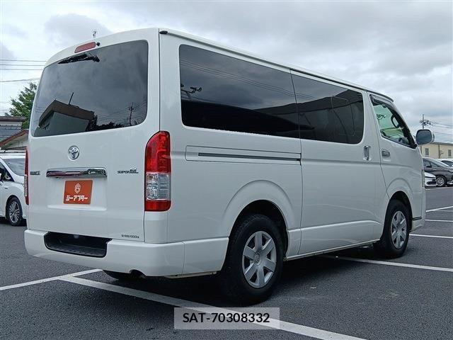Toyota HIACE VAN 2014-03 8662050-21