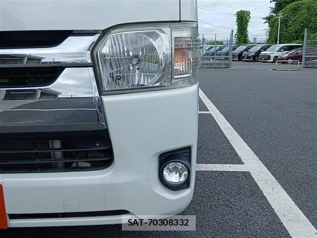 Toyota HIACE VAN 2014-03 8662050-25