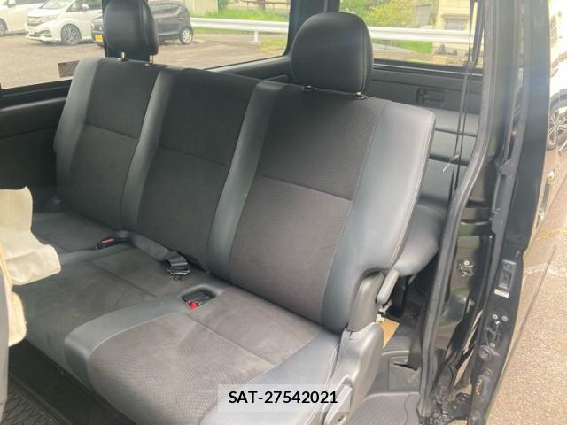 Toyota HIACE VAN 2020-07 8662042-11