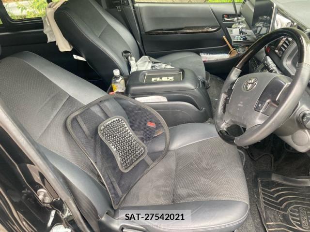 Toyota HIACE VAN 2020-07 8662042-17