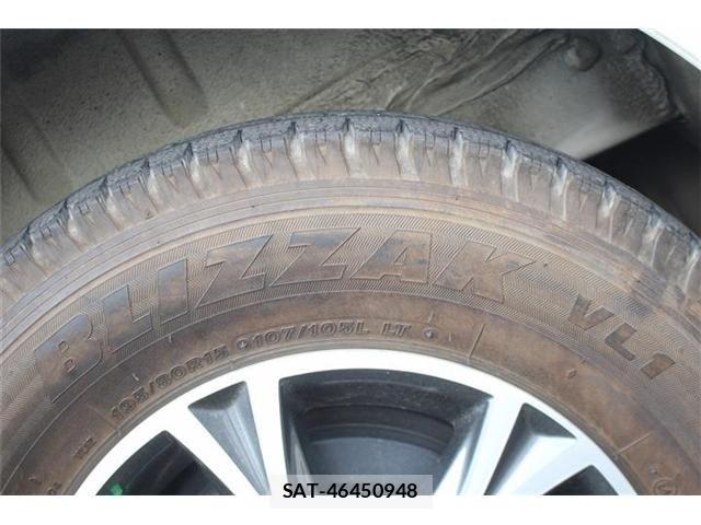 Toyota HIACE VAN 2014-05 8686803-21