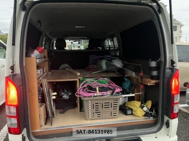 Toyota HIACE VAN 2010-02 8686809-10
