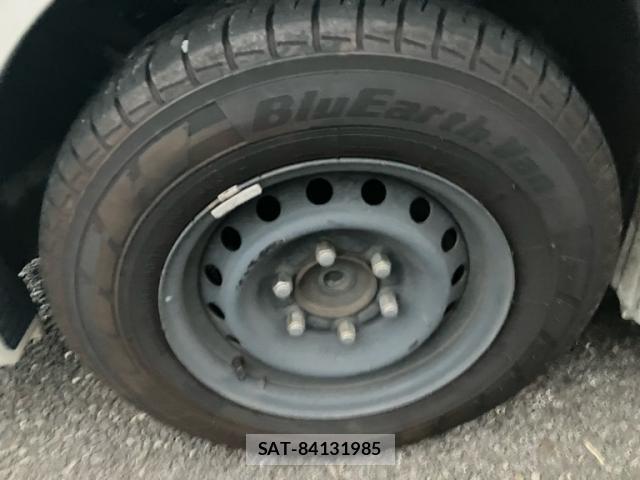 Toyota HIACE VAN 2010-02 8686809-8