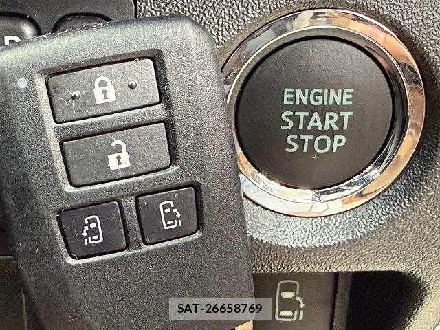 Toyota HIACE VAN 2025-10 8686800-9
