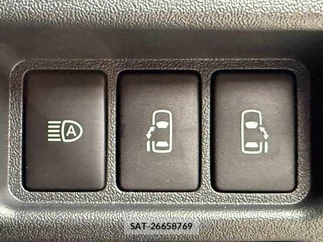 Toyota HIACE VAN 2025-10 8686800-4