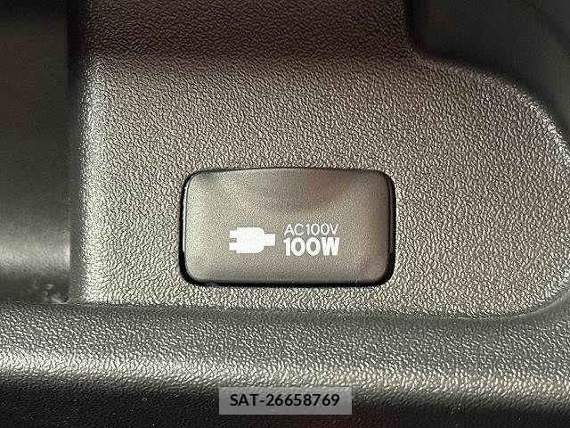 Toyota HIACE VAN 2025-10 8686800-7