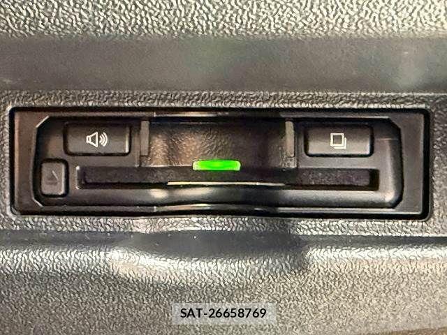 Toyota HIACE VAN 2025-10 8686800-8