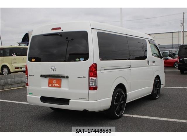 Toyota HIACE VAN 2018-04 8686802-16