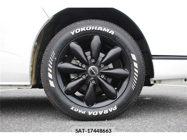 Toyota HIACE VAN 2018-04 8686802-18