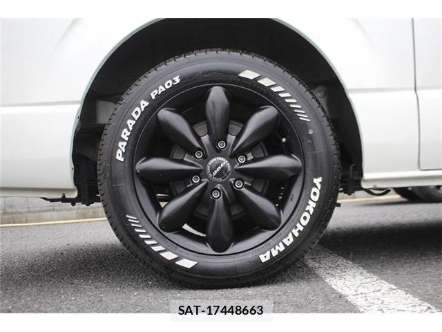 Toyota HIACE VAN 2018-04 8686802-21