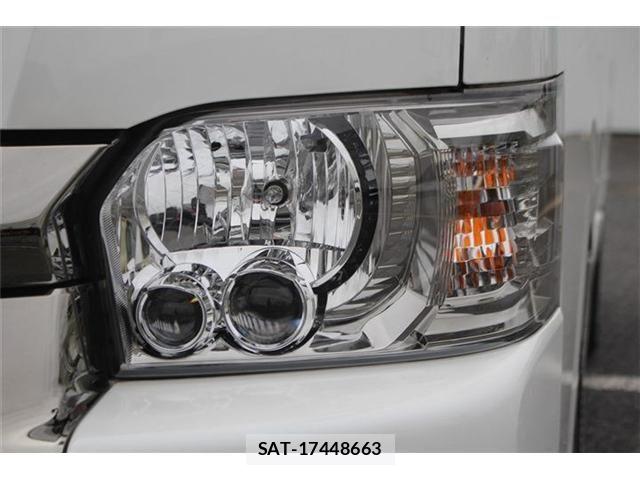 Toyota HIACE VAN 2018-04 8686802-27