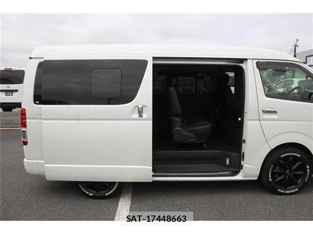 Toyota HIACE VAN 2018-04 8686802-4
