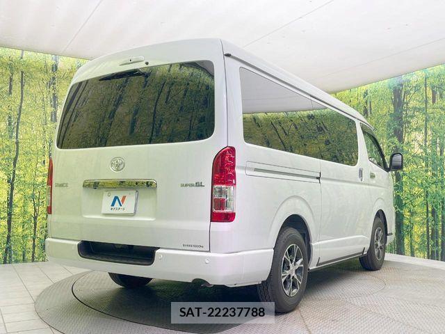 Toyota HIACE VAN 2026-07 8686798-16